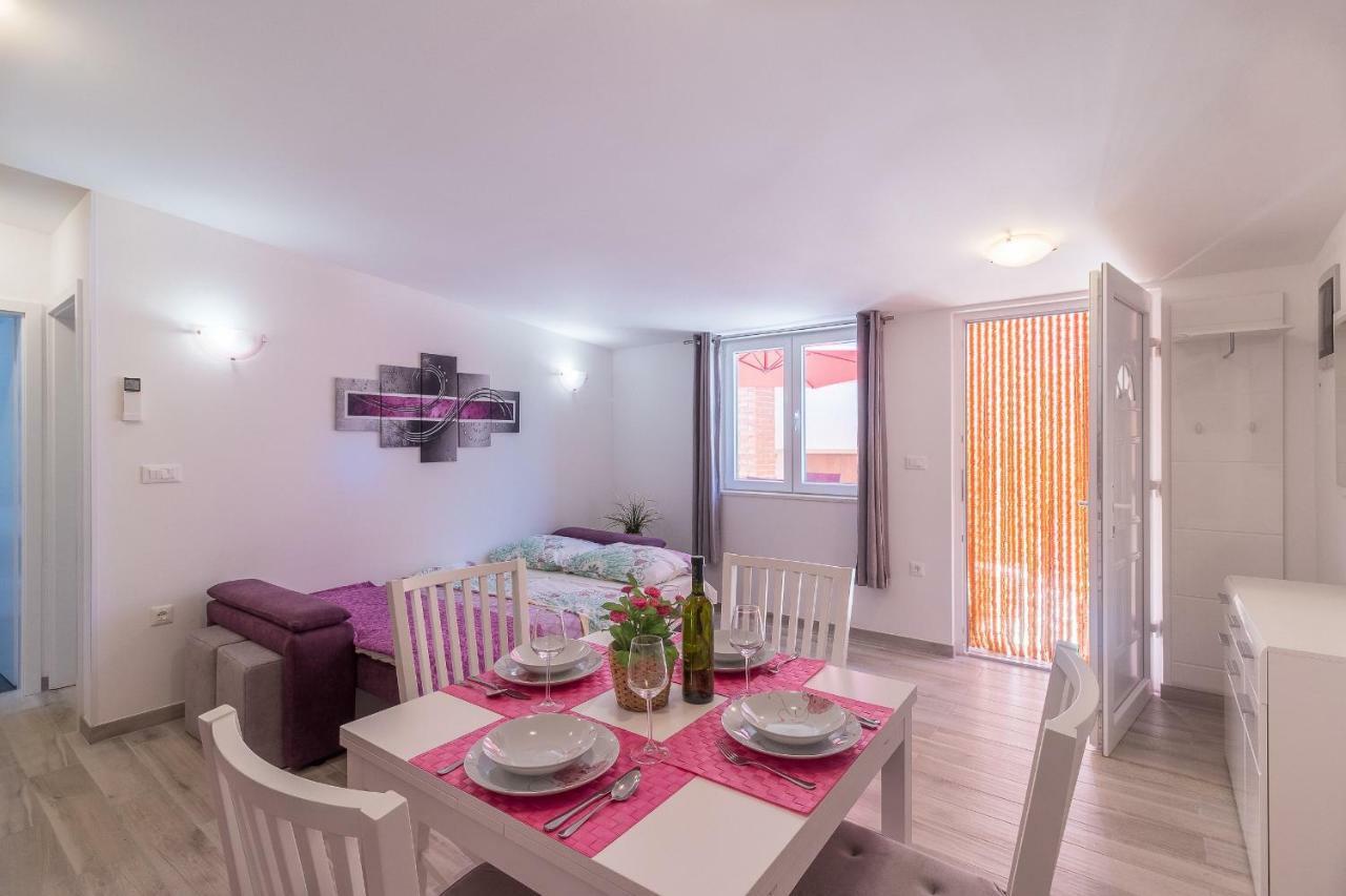 Taja Apartment Liznjan