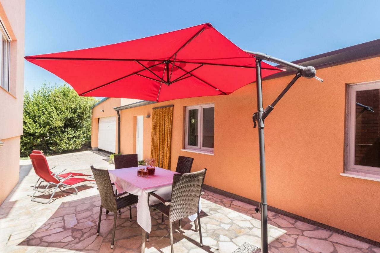 Taja Apartamento Ližnjan