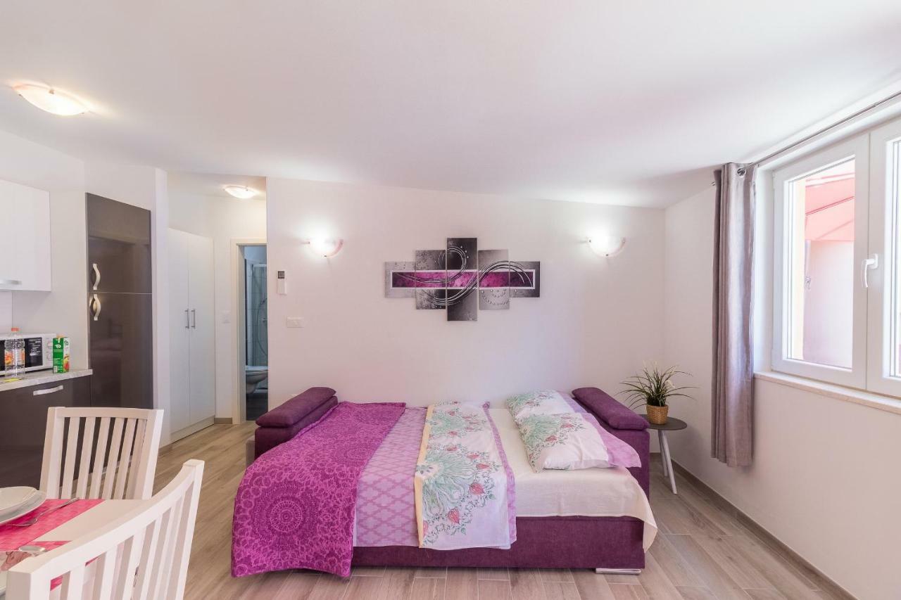 Apartment Taja *