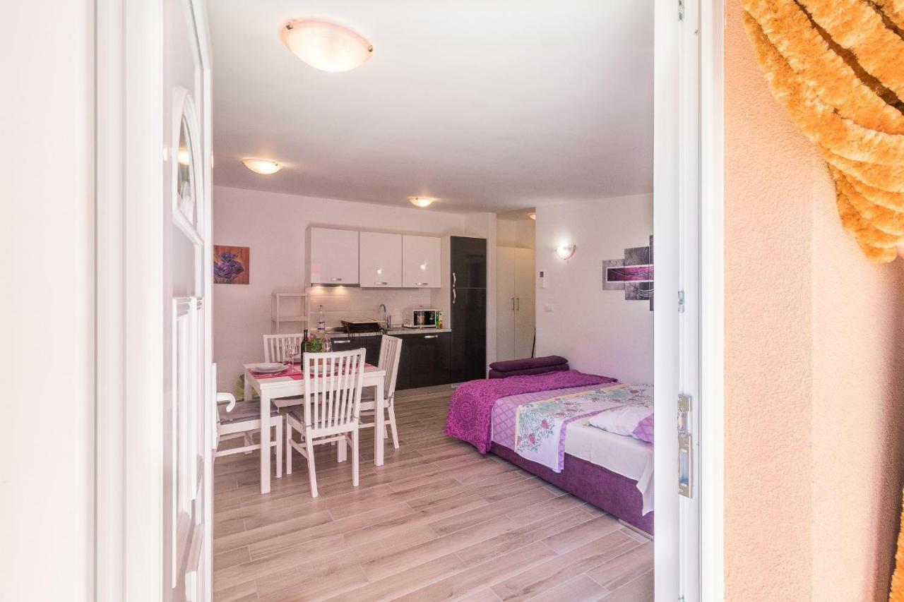 Apartment Taja *