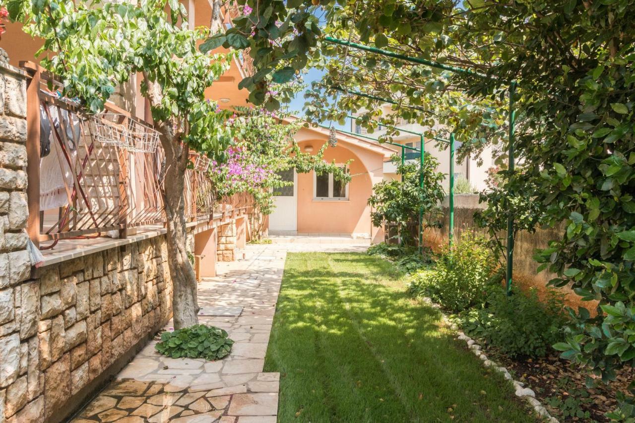 Taja Apartamento *